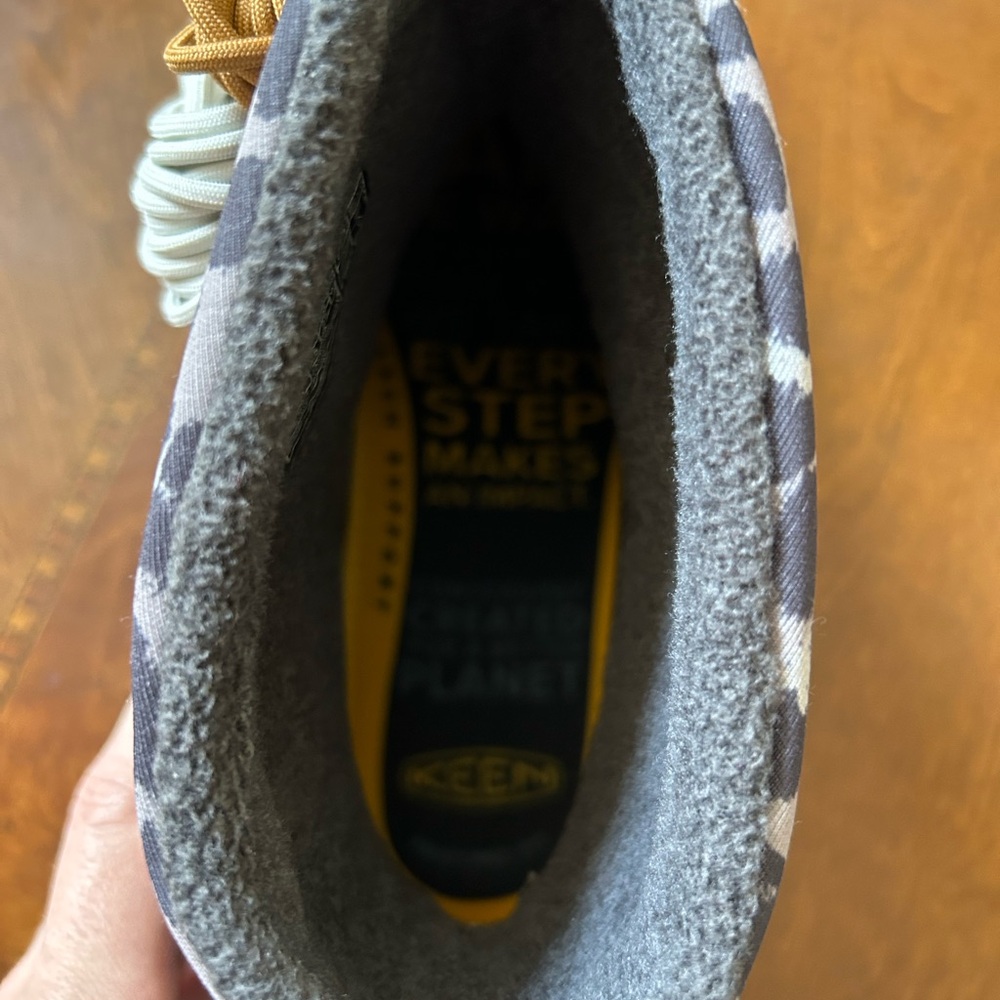❌❌SOLD❌❌Keen Women's 8 Uneek SNK II Waterproof Chukka Boots Animal Print/Silver - Picture 6 of 12